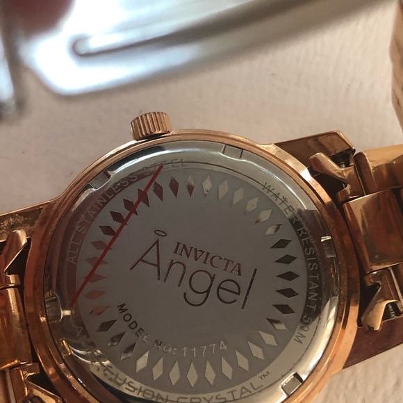Invicta Angel watch in rose gold - Picture 5 of 6
